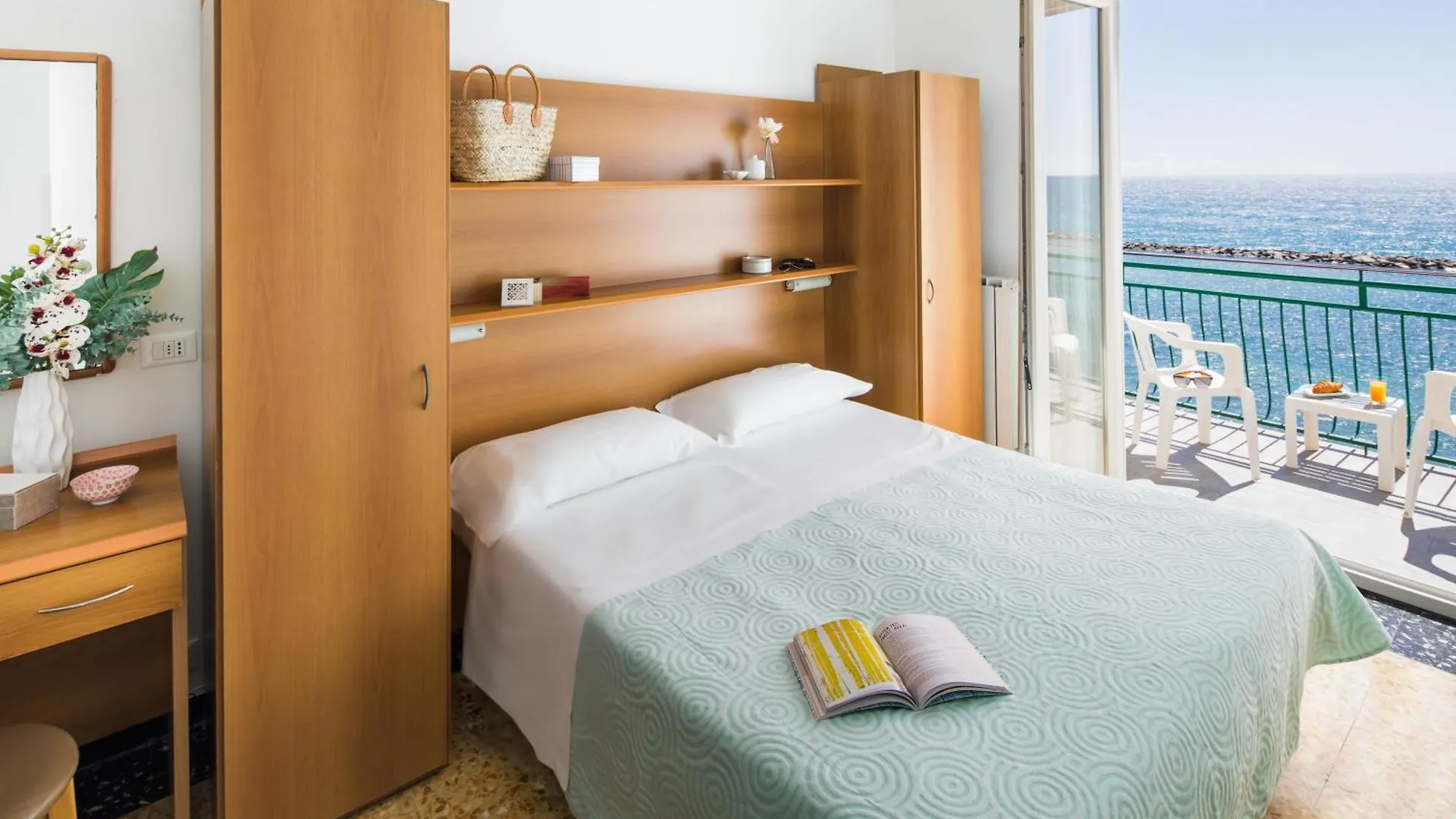 Hotel Mayola Mhotelsgroup San Bartolomeo Al Mare 3*,  Italia