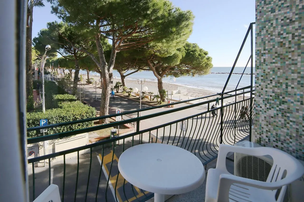 Hotel Mayola Mhotelsgroup San Bartolomeo Al Mare