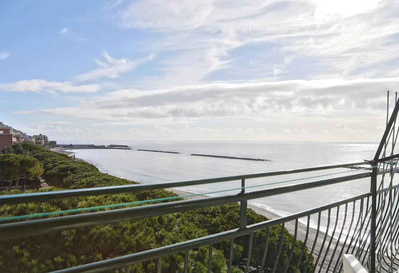 Hotel Mayola Mhotelsgroup San Bartolomeo Al Mare Italien